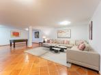 Luxury 5 bedroom holiday villa with private pool in Algarve Portugal (PV3038)