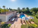 Luxury 5 bedroom holiday villa with private pool in Algarve Portugal (PV3038)