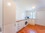 Luxury 5 bedroom holiday villa with private pool in Algarve Portugal (PV3038)