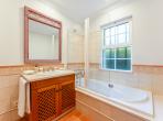 Luxury 5 bedroom holiday villa with private pool in Algarve Portugal (PV3038)
