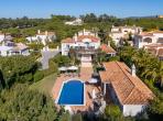 Luxury 5 bedroom holiday villa with private pool in Algarve Portugal (PV3038)