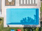 Luxury 4 bedroom holiday villa with private pool in Lisbon & coast Portugal (PV3040)