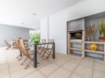 Luxury 4 bedroom holiday villa with private pool in Lisbon & coast Portugal (PV3040)