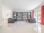 Luxury 4 bedroom holiday villa with private pool in Lisbon & coast Portugal (PV3040)