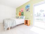 Luxury 4 bedroom holiday villa with private pool in Lisbon & coast Portugal (PV3040)