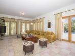 Luxury 4 bedroom holiday villa with private pool in Algarve Portugal (PV452)