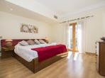 Luxury 4 bedroom holiday villa with private pool in Algarve Portugal (PV452)