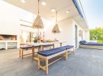 Luxury 5 bedroom holiday villa with private pool in Lisbon & coast Portugal (PV3041)